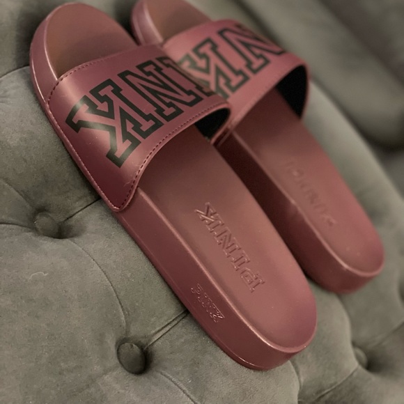 Slides - Picture 5 of 7